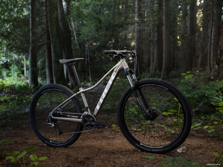 Trek Marlin 7 Women s 27.5 (2019) Trek Marlin 7 Women s 27.5 (2019)