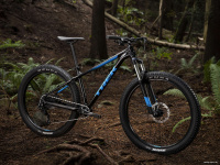 Trek Roscoe 6 (черный, 2019) Trek Roscoe 6 (черный, 2019)