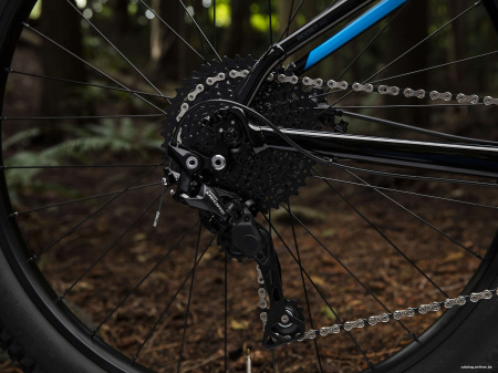 Trek Roscoe 6 (черный, 2019)