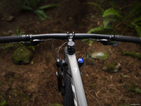 Trek Marlin 7 Women s 27.5 (2019) Trek Marlin 7 Women s 27.5 (2019)
