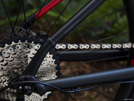 Trek Roscoe 7 (черный, 2019)