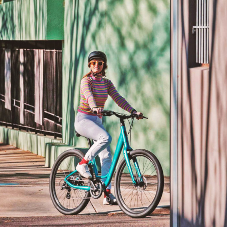Велосипед Giant Momentum Vida Low Step In Teal In Teal