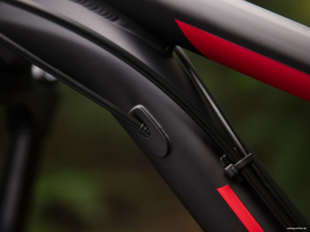 Trek Roscoe 7 (черный, 2019)